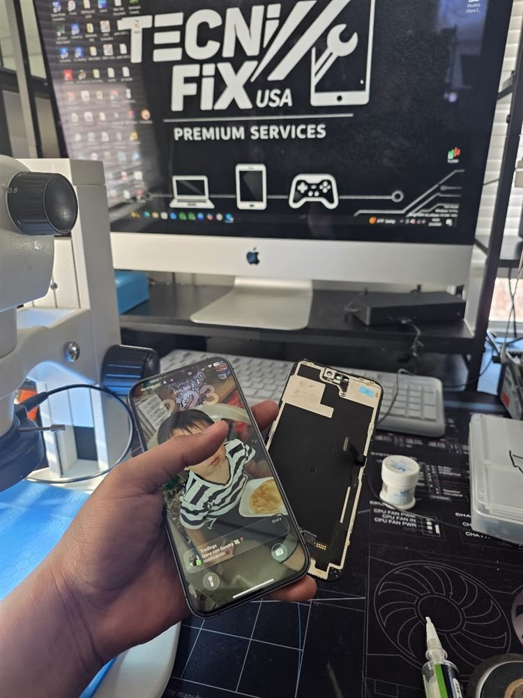 iPhone screen replacement in progress at Tecnifix